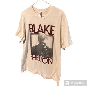 Blake Shelton Music Tee